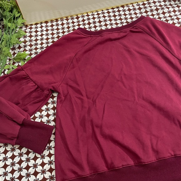 Anthropologie floral appliqué pull over - Picture 7 of 12